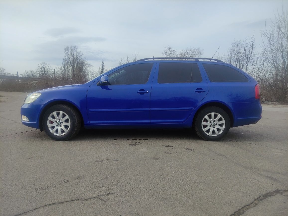 Продам Skoda Octavia 1.6 TDI