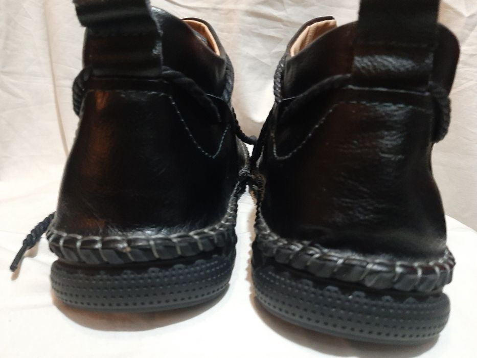 Buty uniwersalne czarne oryginalne szerokie Fashion