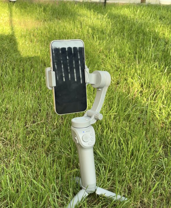Знижка!!! продам стабілізатор Axis Gimbal Stabilizer