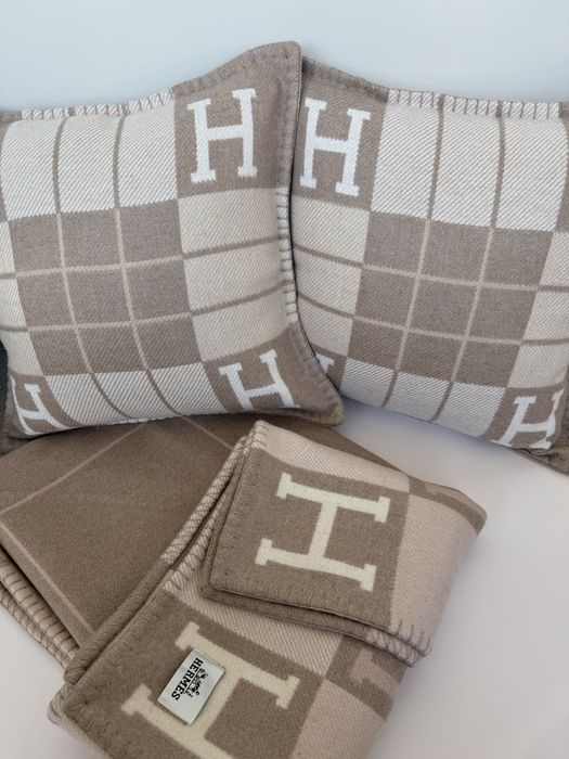 Nowy zestaw hermes Avalon koc poduszki kaszmir welna merino