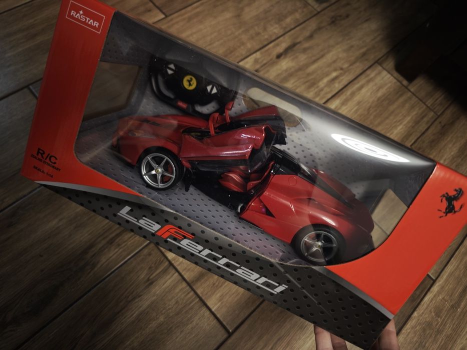 Nowe! Auto zdalnie sterowane ferrari