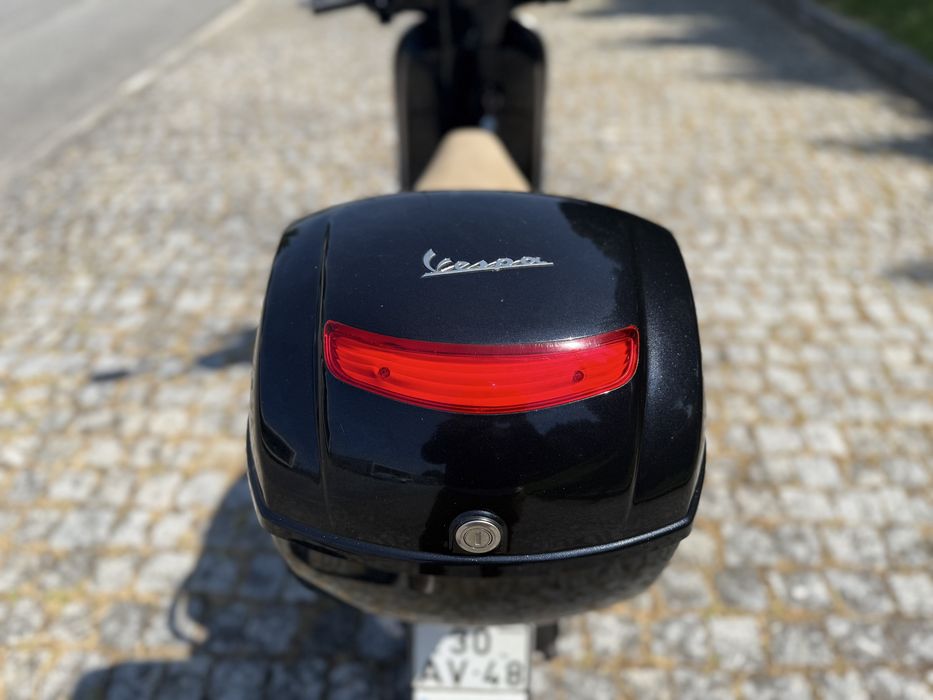VESPA LX 150 À VENDA – PRONTA A ROLAR