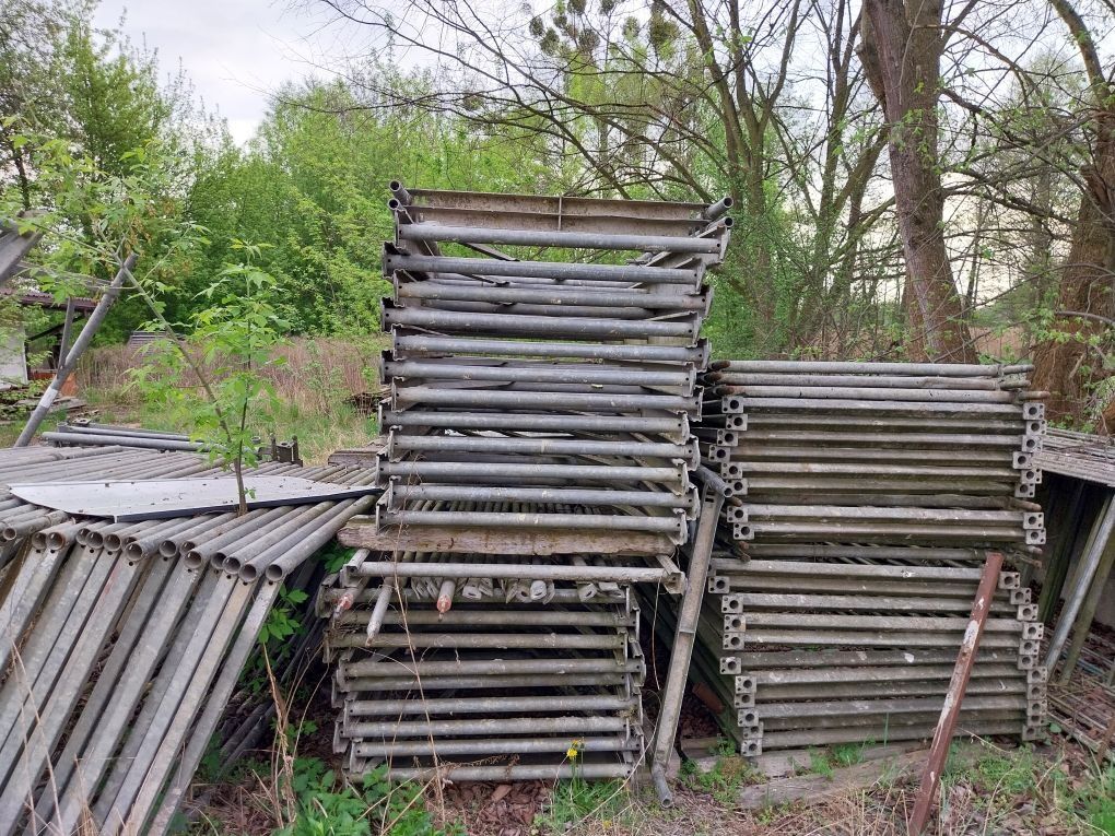 Rusztowania ramowe Stalowe ocynkowane 68szt. bardzo dobry stan 2x160m2