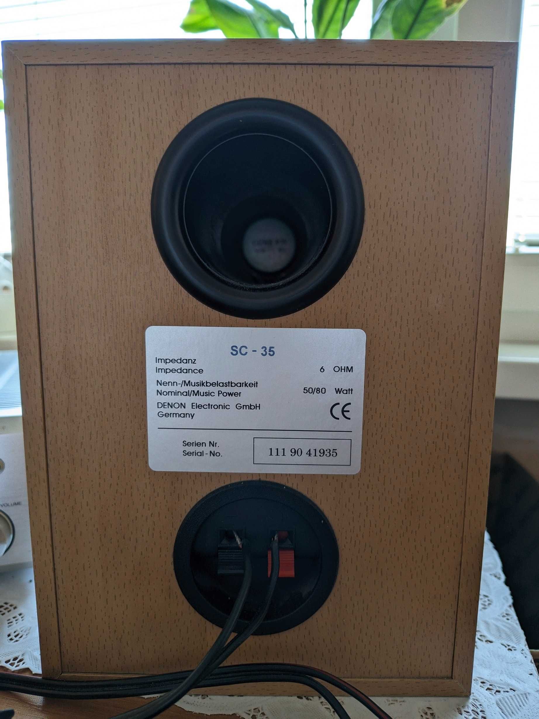CD player Denon UD-M30 wraz z 2 głośnikami Denon SC-35