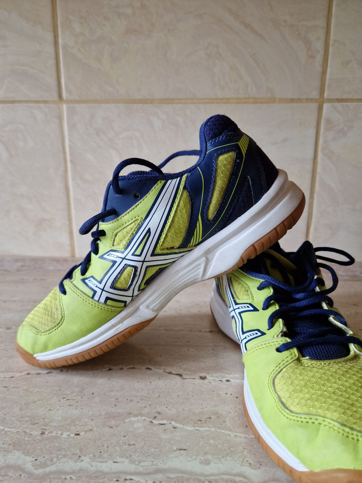 Buty sportowe asics -flare r38