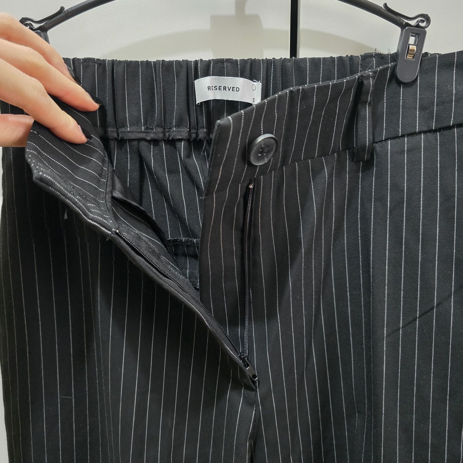 Spodnie Reserved wide leg szerokie nogawki czarne w paski S wysoki sta