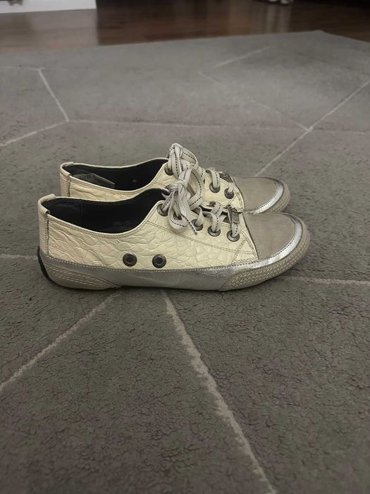 Skórzne trampki sneakersy Carinii r.39