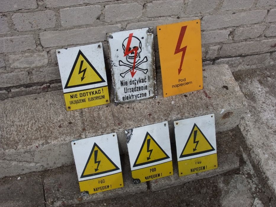 Tabliczki ostrzegawcze okres PRL