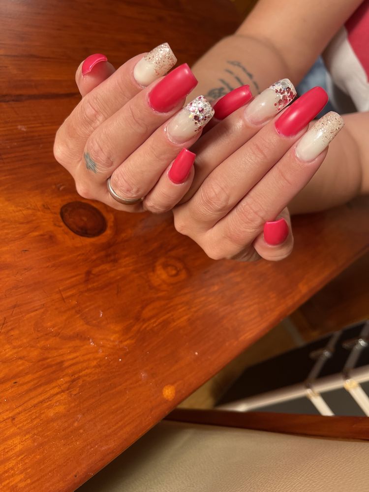 Unhas de gel/ Verniz gel / Estética