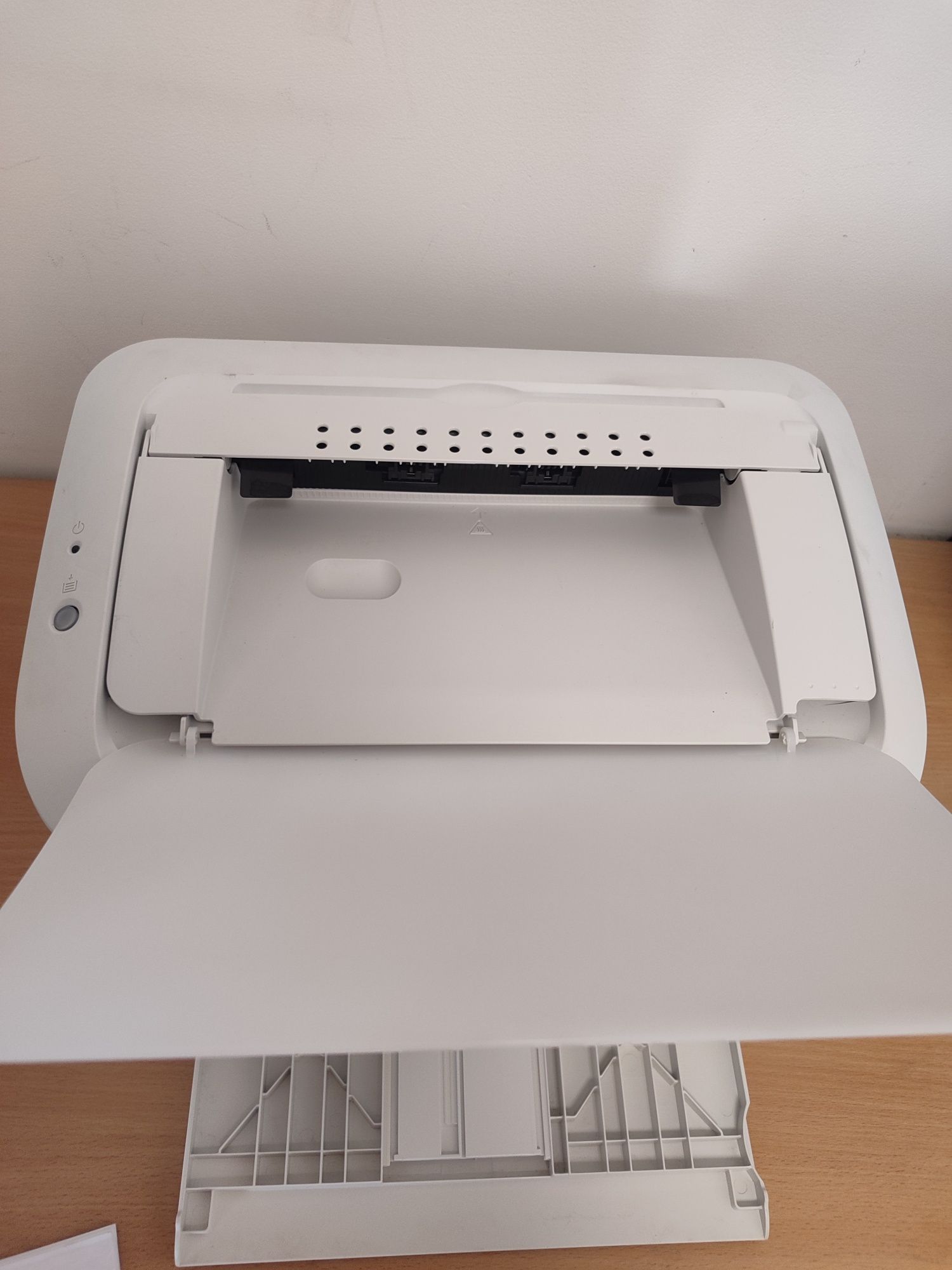 Лазерний принтер Canon lbp6000