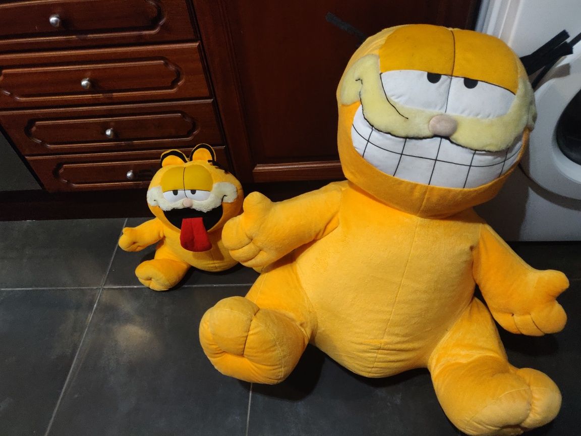 Garfield grande e pequeno