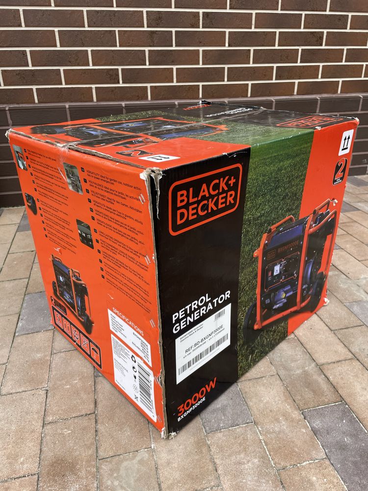 Генератор BLACK+DECKER BXGNP3000E 3000W
