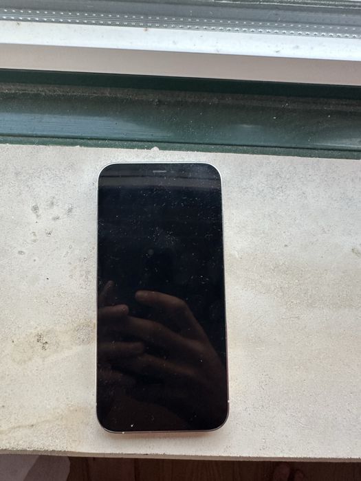 Iphone 12 pro em bom estado