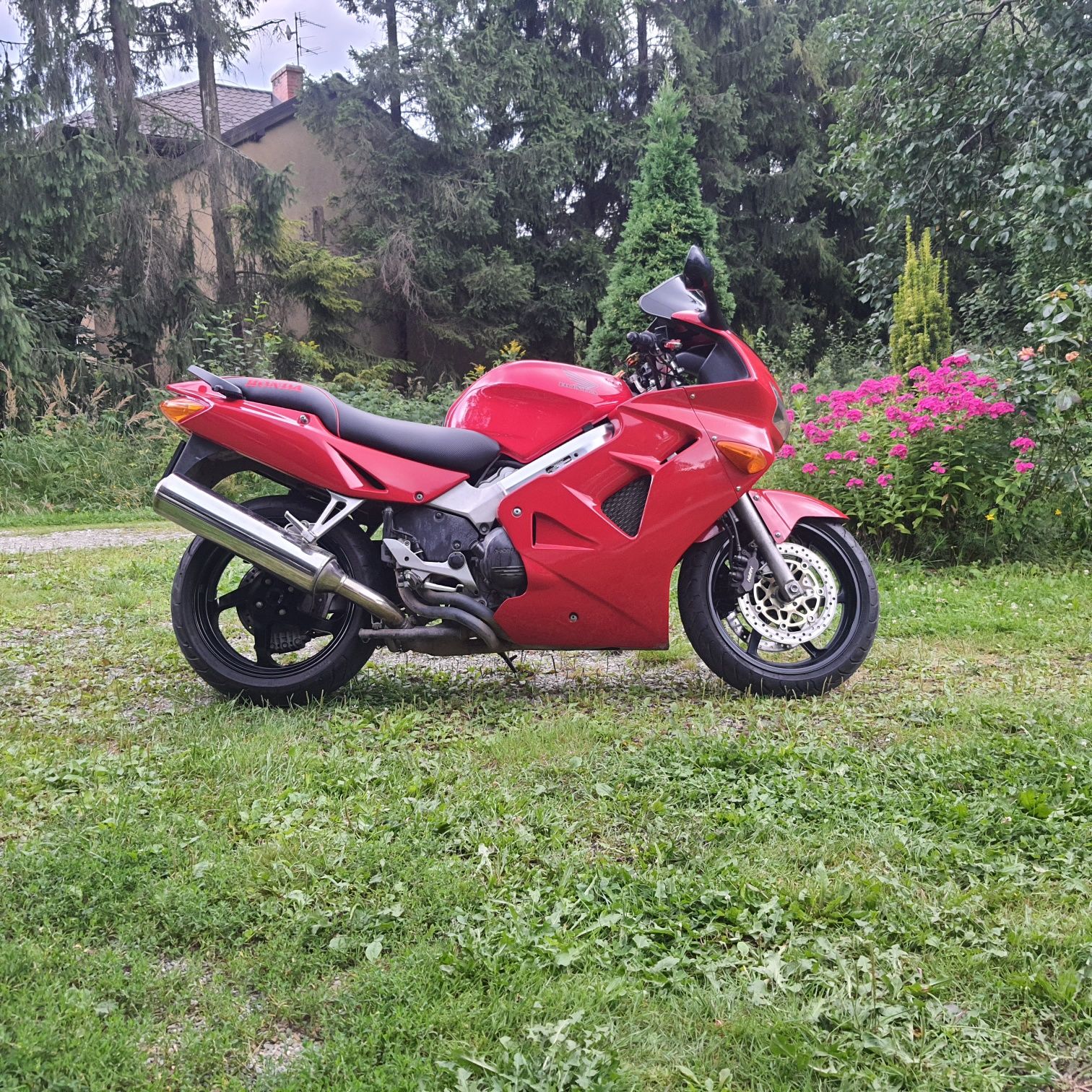 Honda vfr800fi 98r
