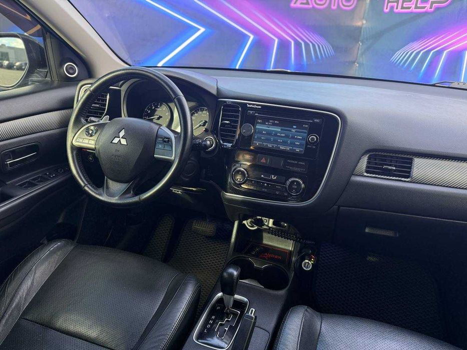 Mitsubishi Outlander 2013, 2.4 газ/бензин