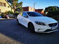 Volvo V40 Volvo V40, 2015r. Kinetic, R-Design, 2.0 D2 (120 KM)
