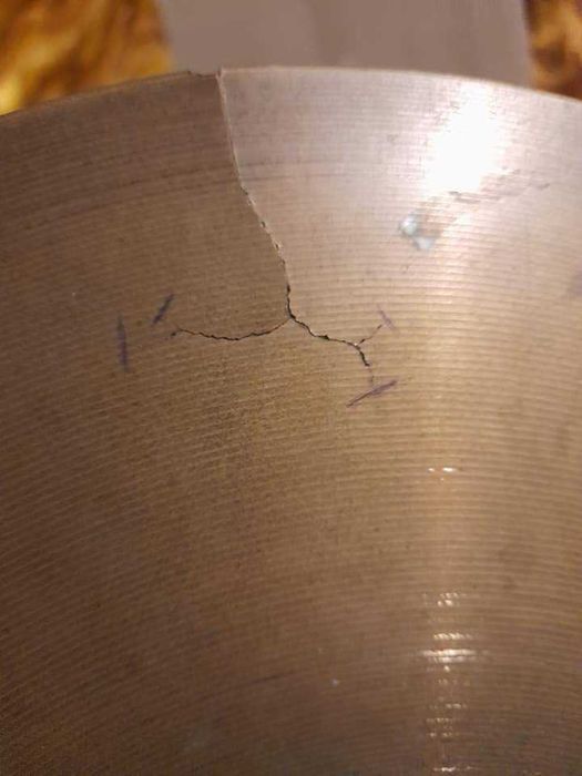 Paiste 602 HiHat SoundEdge 14" pękniety top/cały bottom
