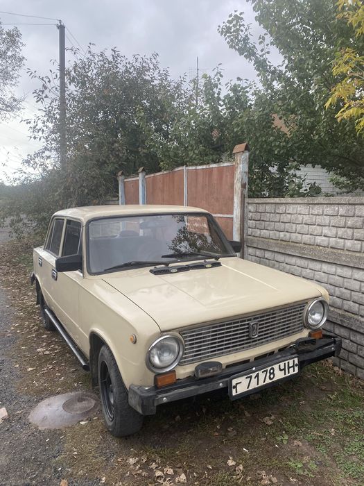 Продам ВАЗ 21011