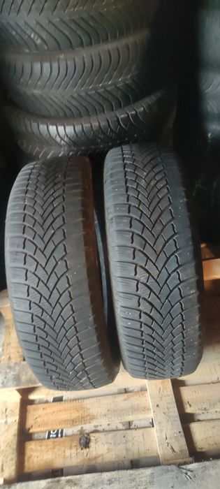 Продам пару шин Bridgestone 225/65/17 резина гума на зиму