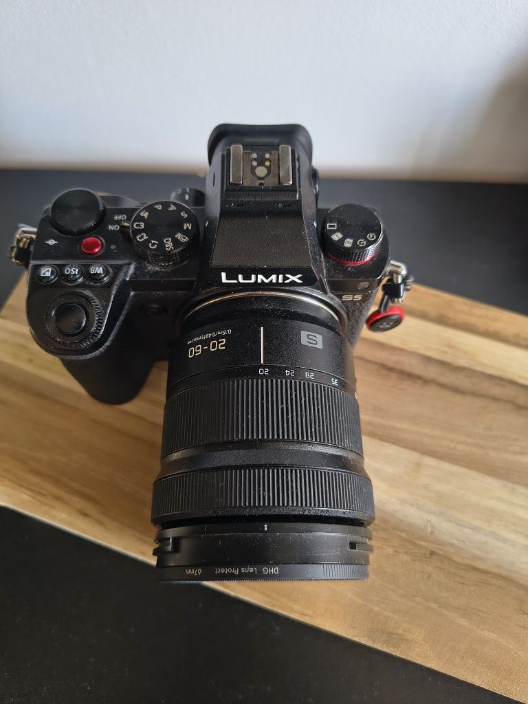 Okazja ! Panasonic Lumix s5 + obiektyw 20 - 60  Stan bardzo dobry