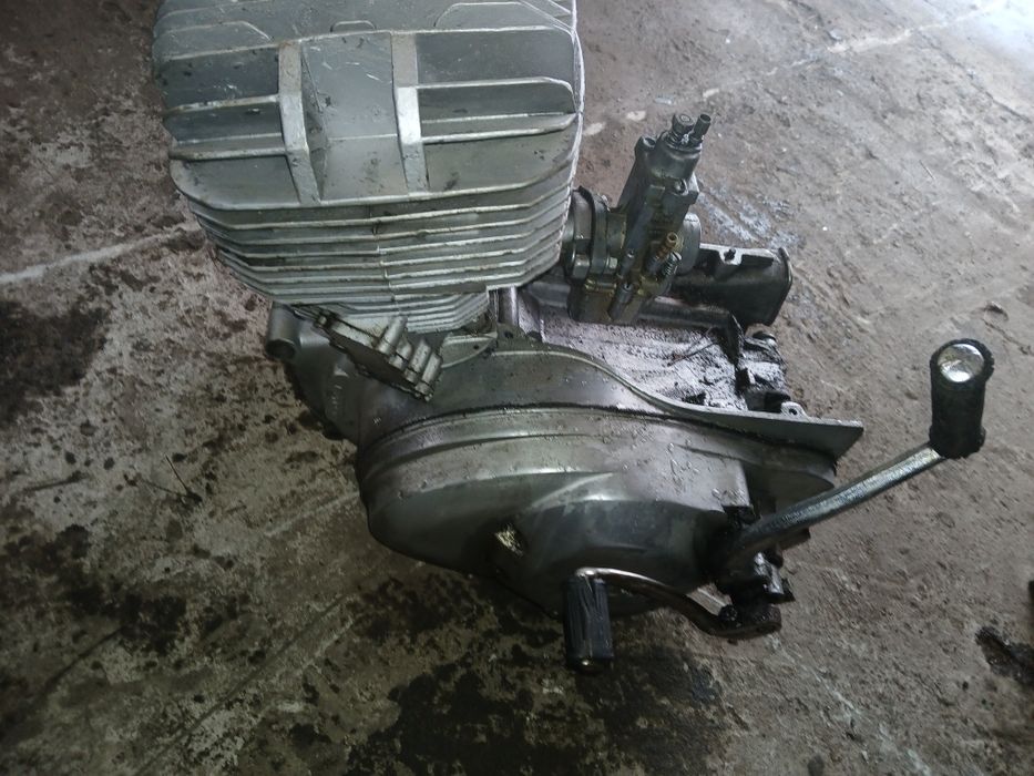 Мотор іж планета 5