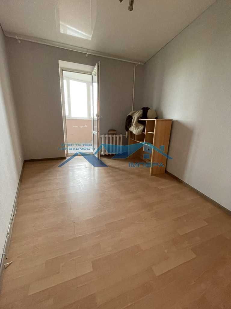 Продам 4к квартиру на Леваді
