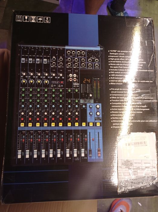 Mixser dyskotekowy MG12XU