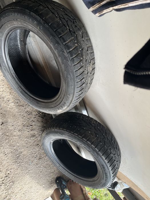 Зимова  гума Nokian 205x60 R16