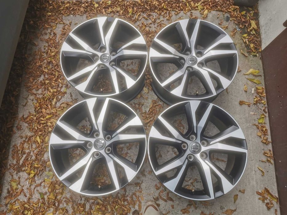Volvo 18" s60 xc60 xc40 oryginal  nowy model