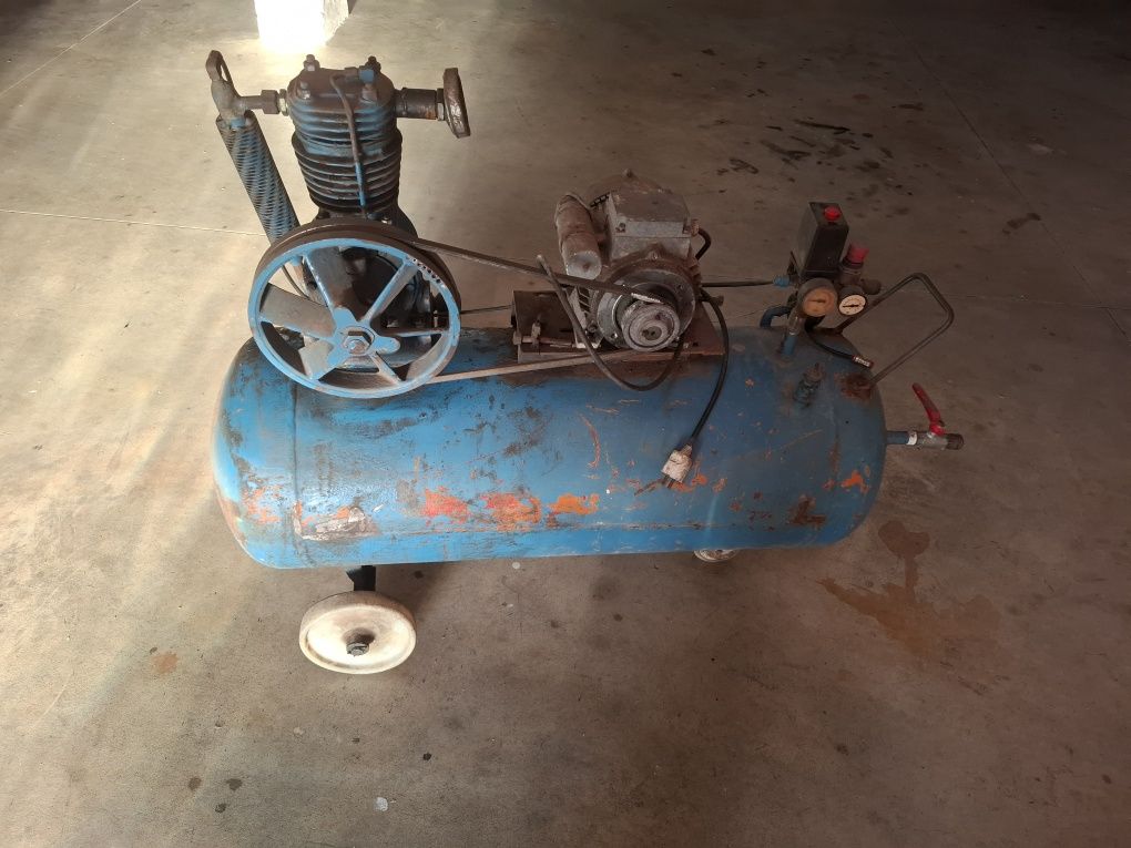 Compressor  motor eletrico avariado