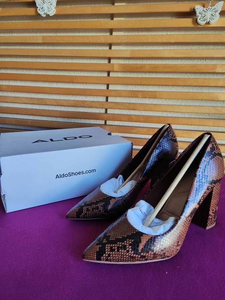 Sapato/ sapatilhas ALDO