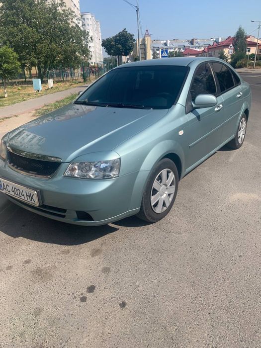 Авто в оренду Chevrolet Lacetti від 375 грн