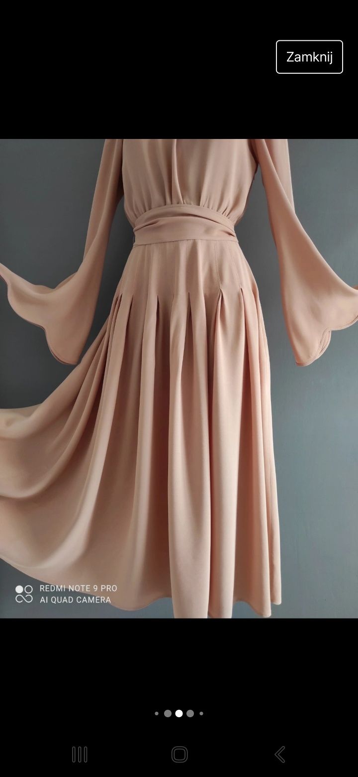 Sukienka subtelna zwiewna Elisabetta Franchi rozmiar włoski 38/xs
