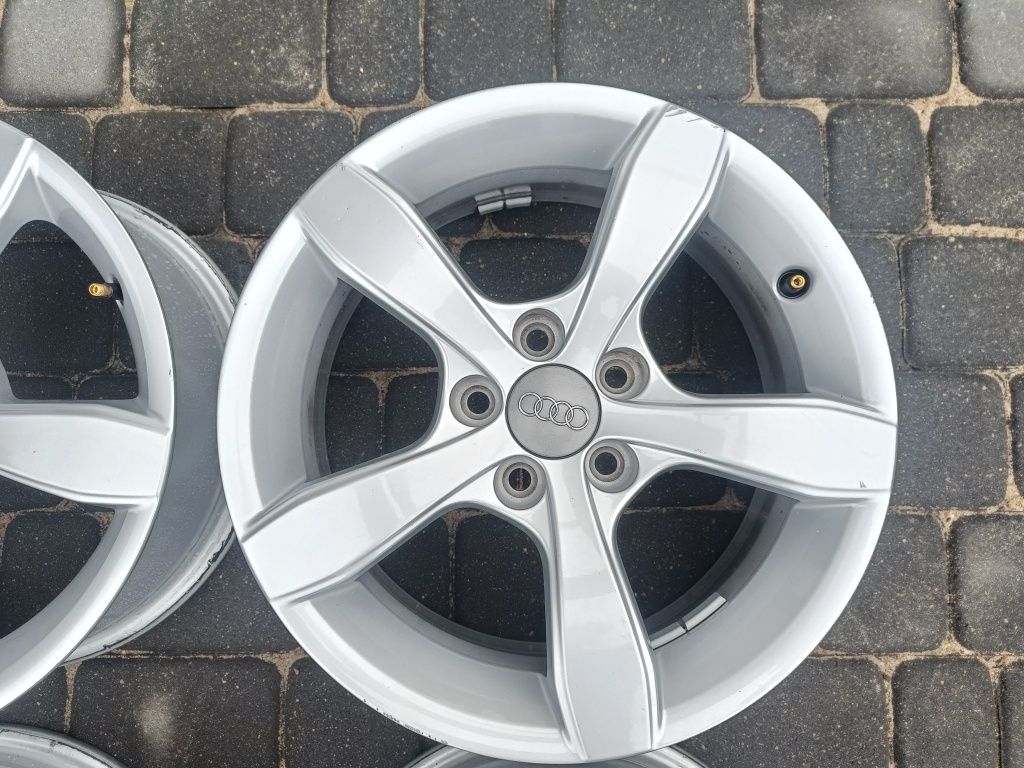 Felgi15 5*100 oryg Audi A1 stan bdb kpl
