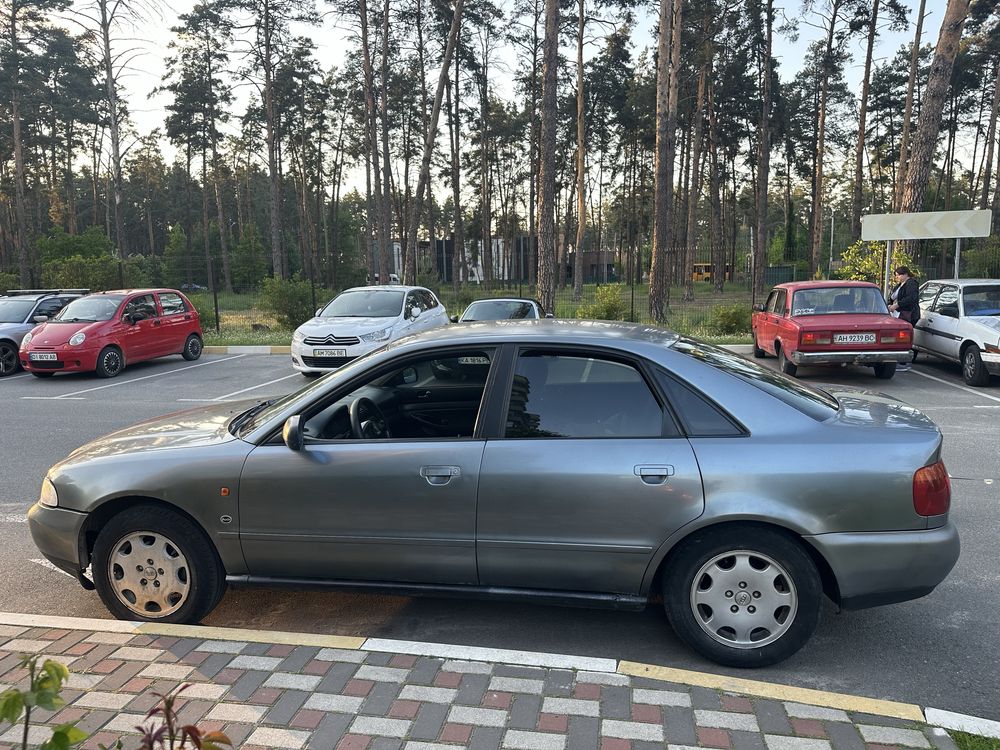 Продается Audi a4 b5 Газ-бензин
