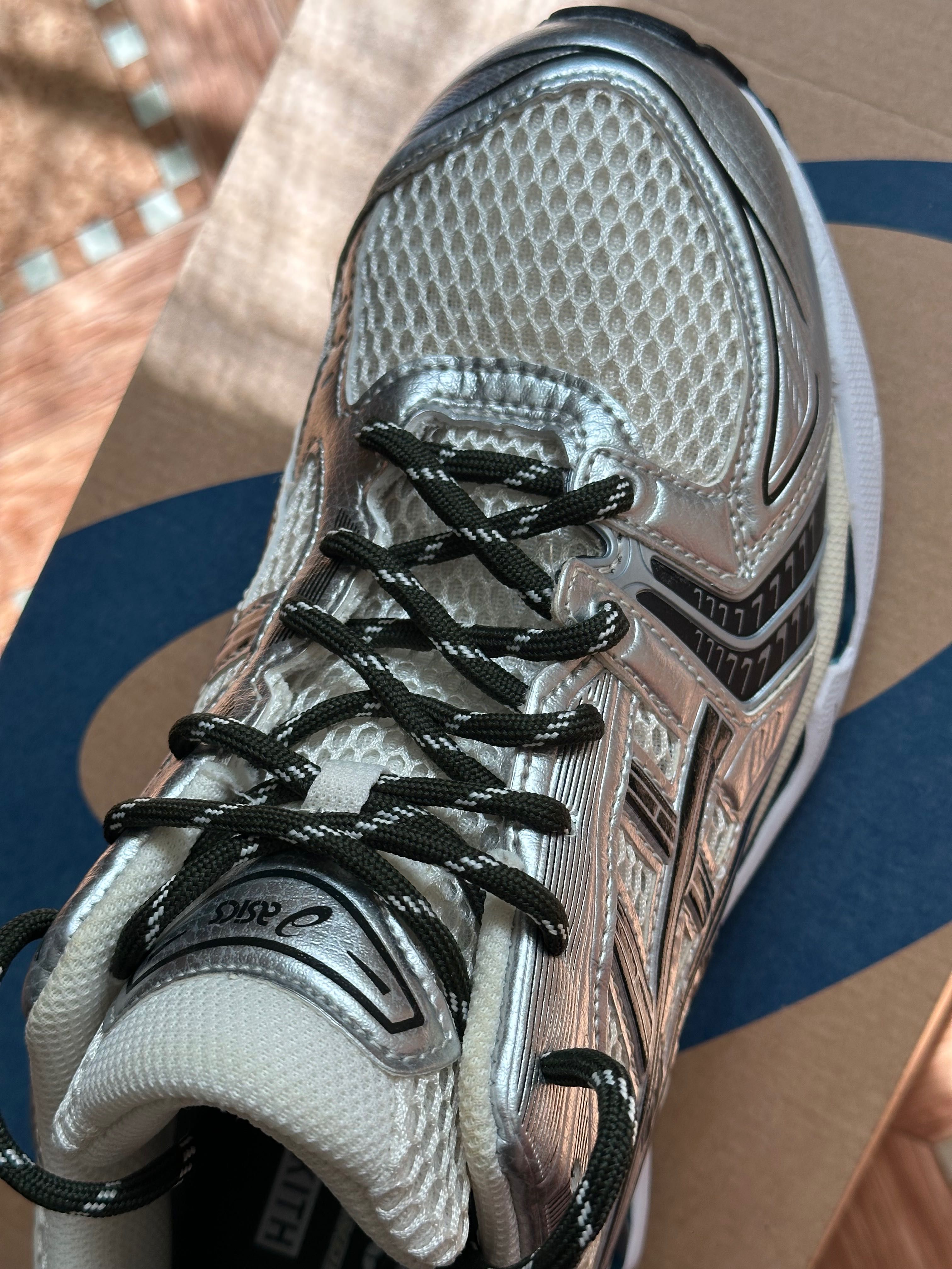 Чоловічі кросівки Asics, 44 розмір, 28 см
