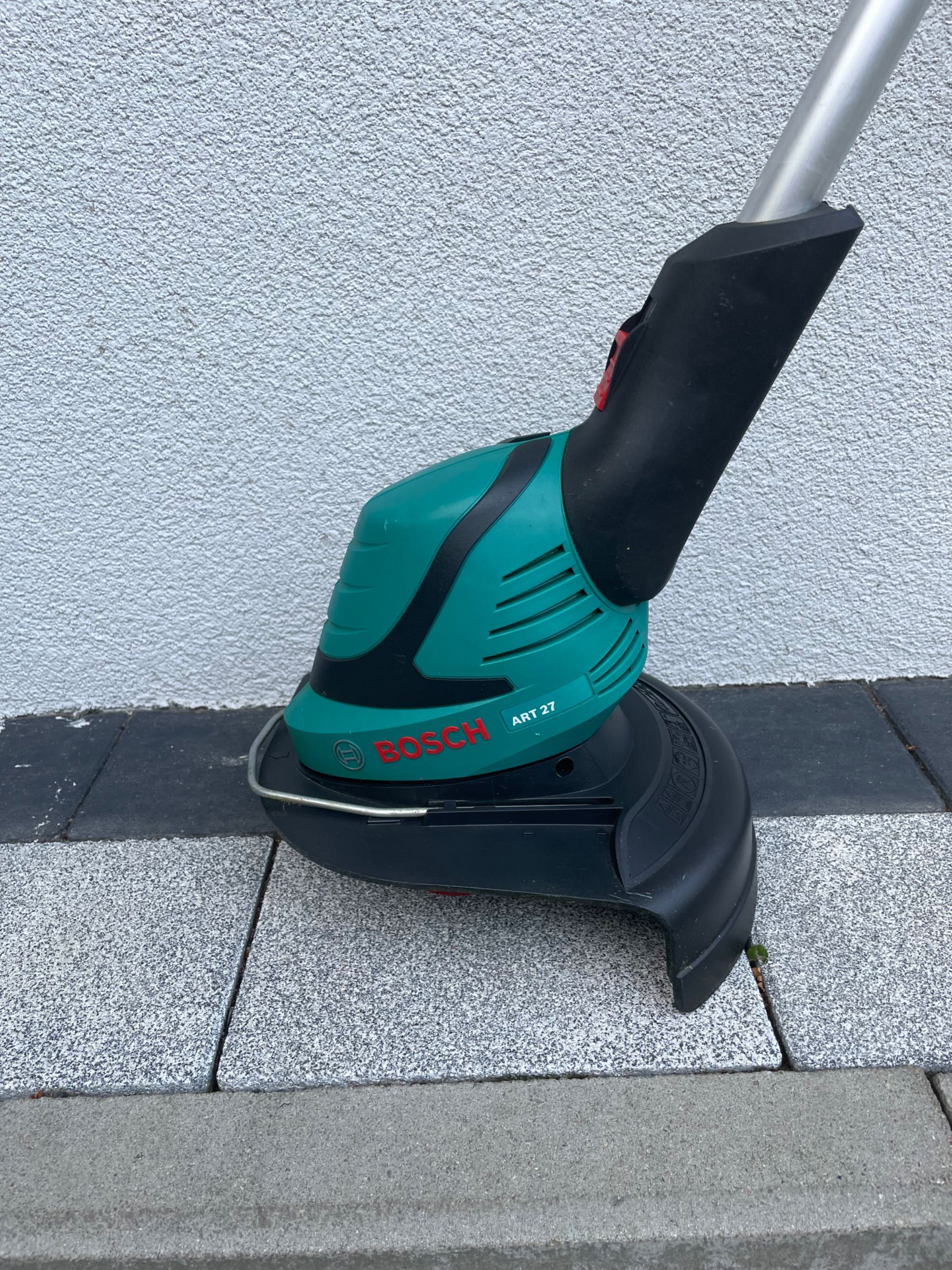 Podkaszarka elektryczna Bosch