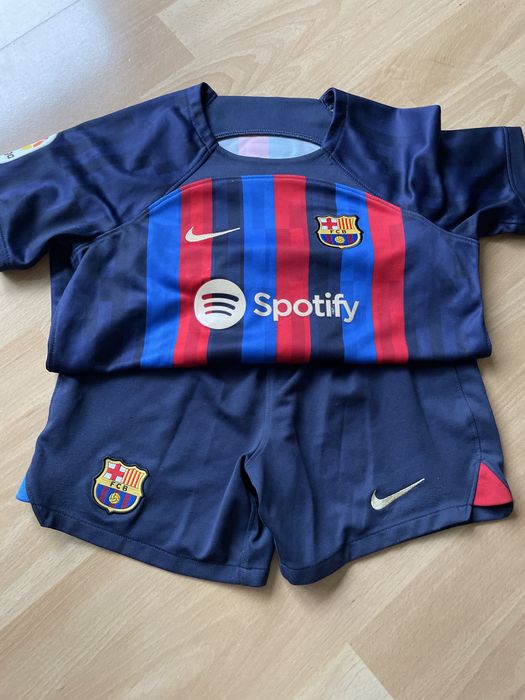 Strój pilkarski FC Barcelona Lewandowski 122-128