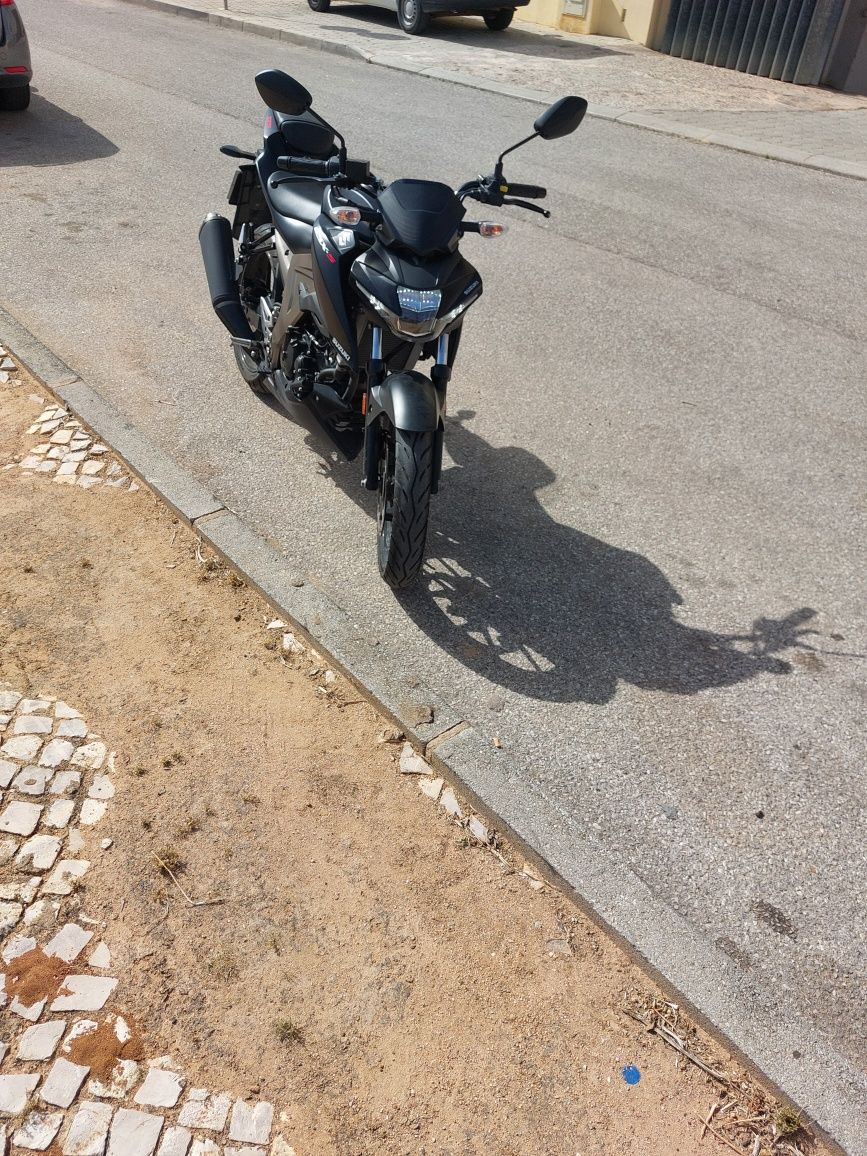 Vendo Suzuki gsx 125