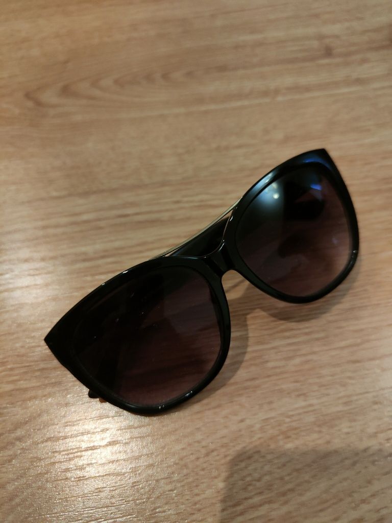 Okulary przeciwsłoneczne Oscar de la Renta