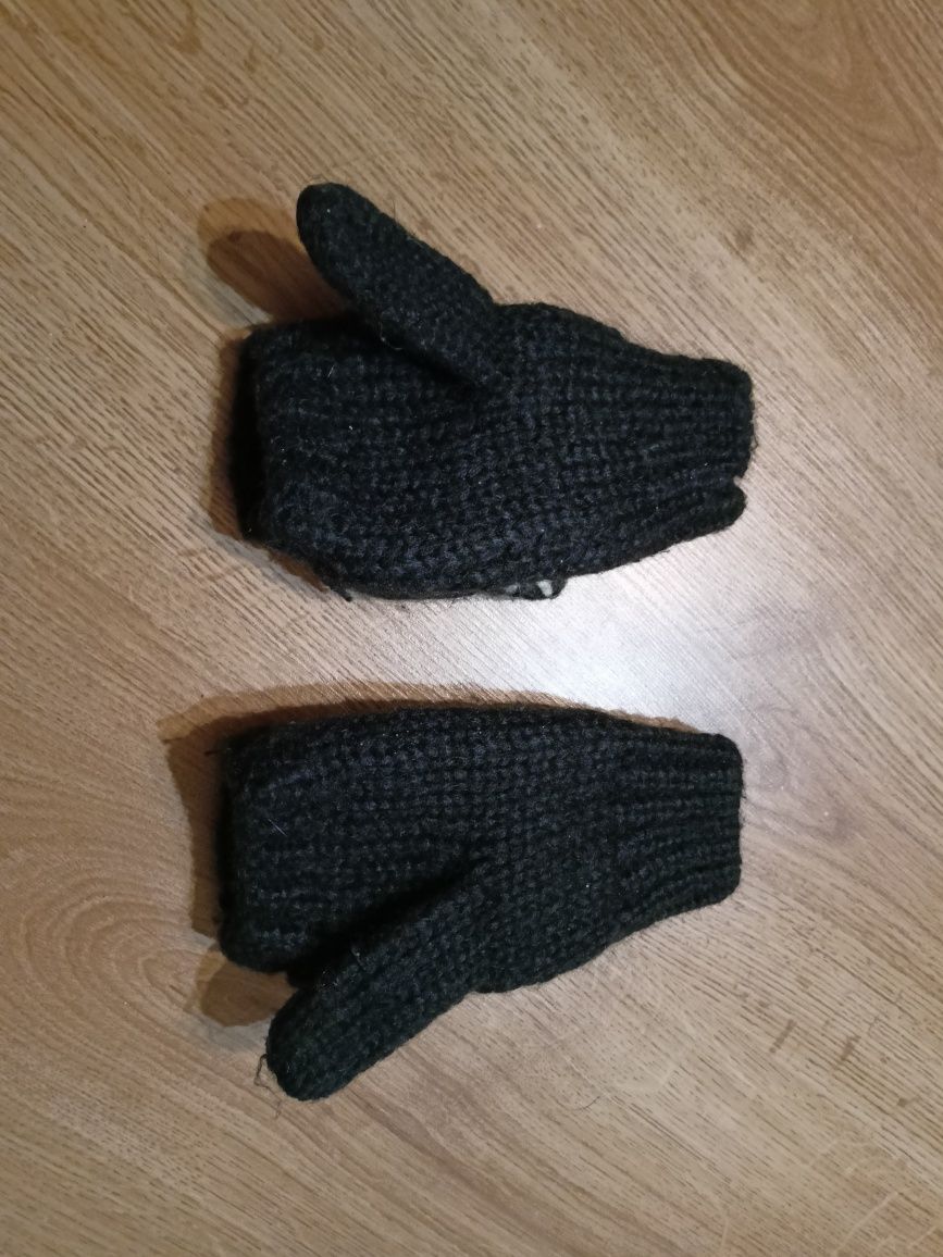 Rękawiczki bez palców, rozmiar uniwersalny, rękawiczki zapinane na guz