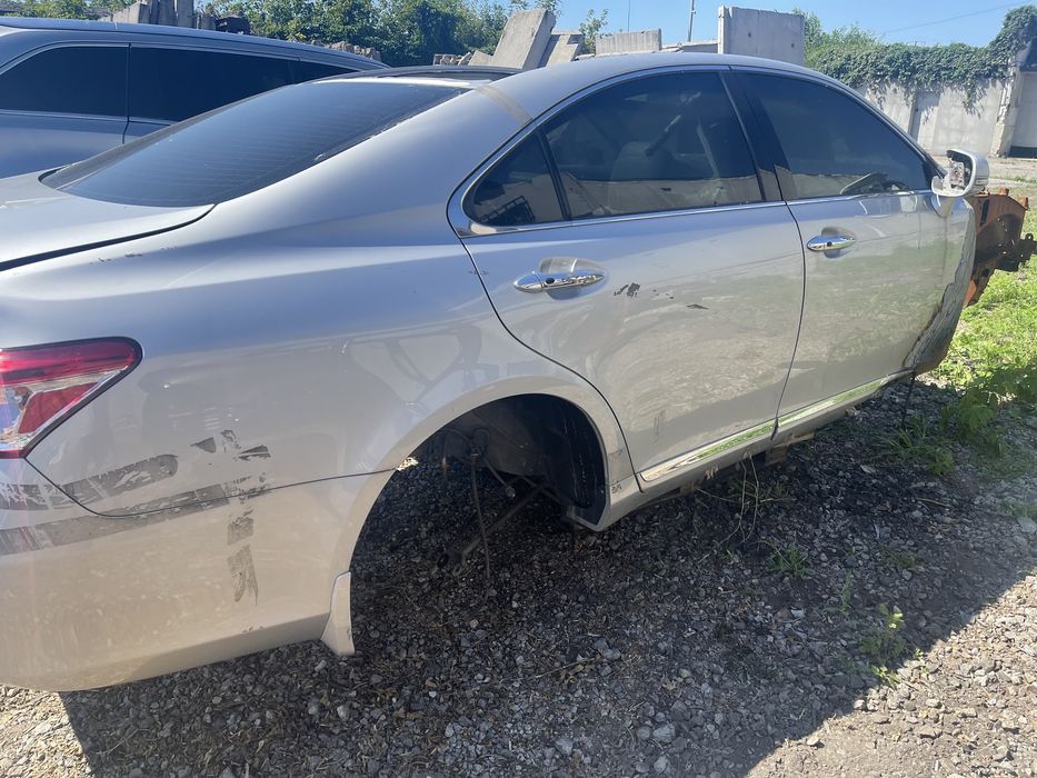 Lexus ES после дтп