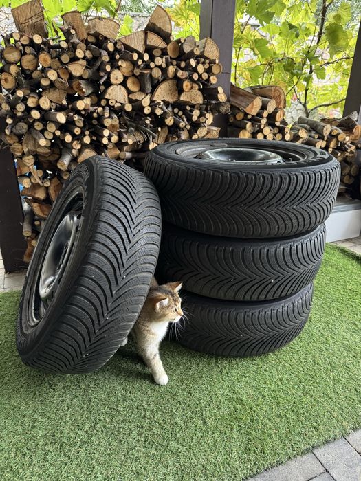 Колеса шини Michelin Alpin 5 195/65 r15 диски Vw golf 5x112 et43 6jx15