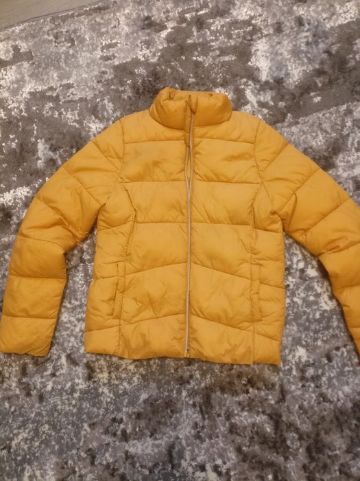 Продам дитячу куртку