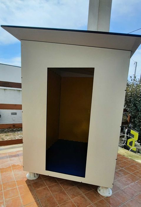 Casota cão em fenólico