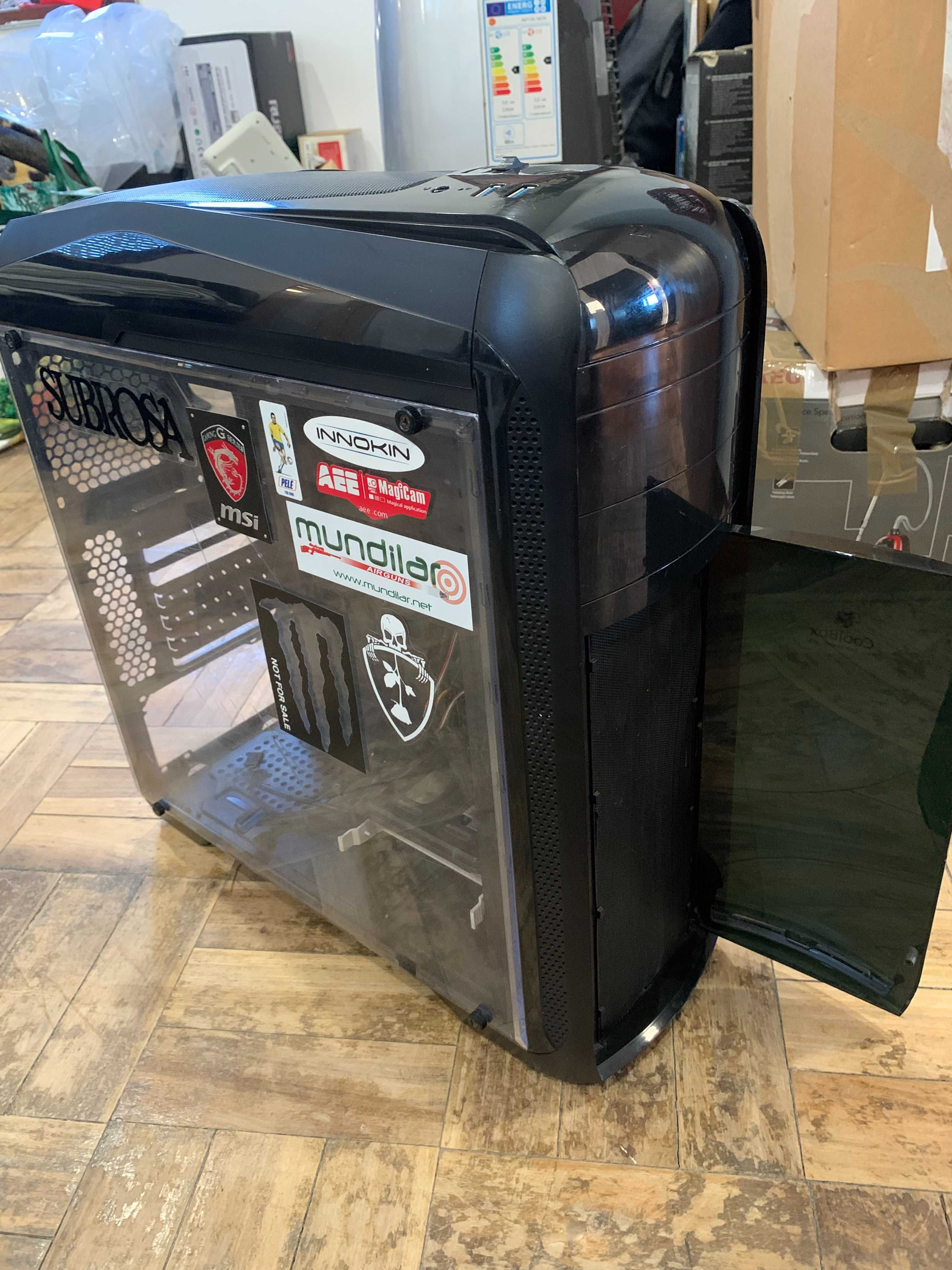 Caixa CoolBox DeepSting