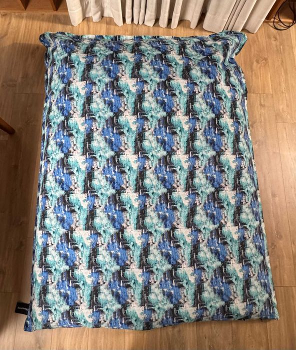 Pufa XXL SanchoBag, granatowo-niebieska, wygodna i praktyczna