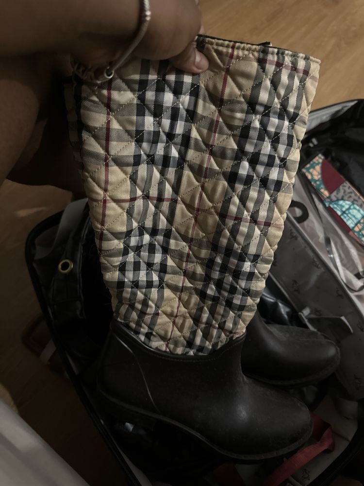 Botas Burberry Original