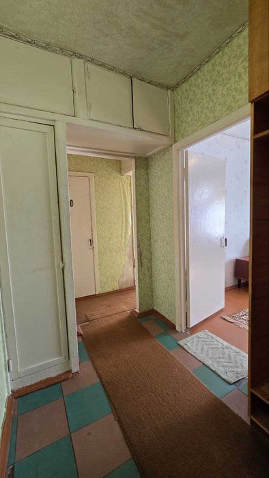 Продам 2-х кімнатну квартиру в центрі міста