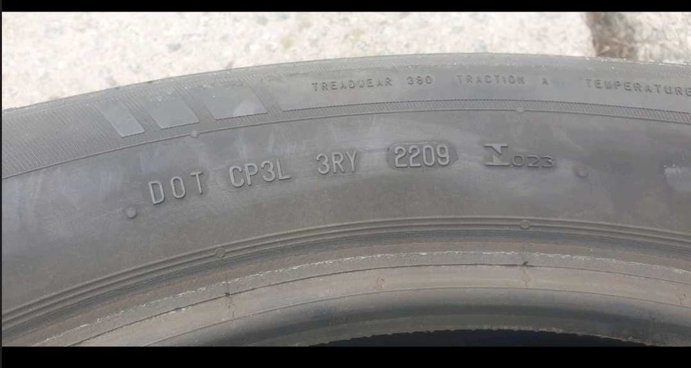 Резина літня 235/55/18 R  100V GENERAL